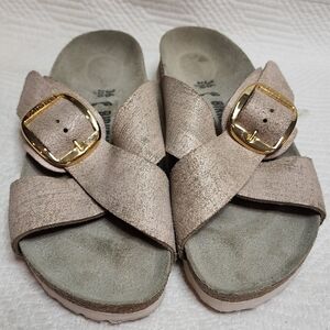 Birkenstock Sienna Big Buckle Women's Metallic Rose Gold Cross-Strap Sandals